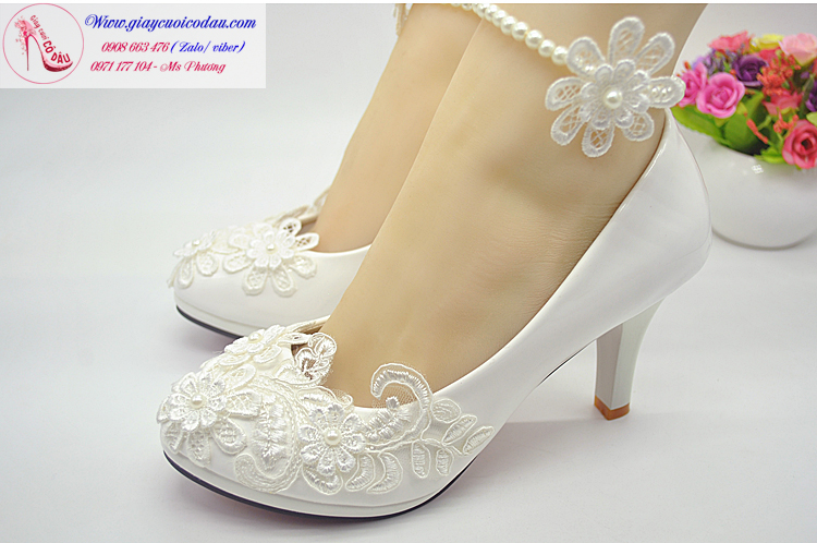 Giày cưới cô dâu màu trắng quai ngang xinh xắn GCD19