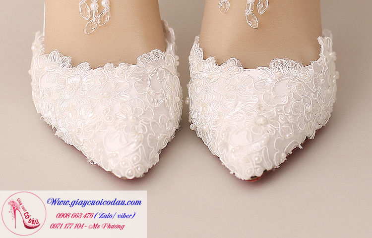Giày cưới cô dâu màu trắng quai ngang nữ tính hiện đại GCD4401