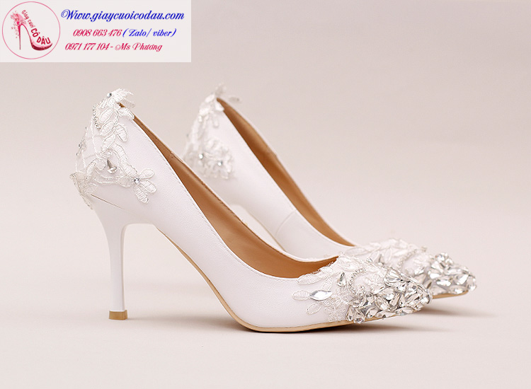 Giày cưới cô dâu màu trắng đính đá mũi sang trọng GCD49