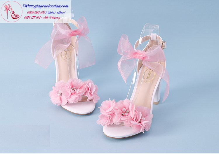 Giày cưới cô dâu đính hoa màu trắng hồng GCD8002