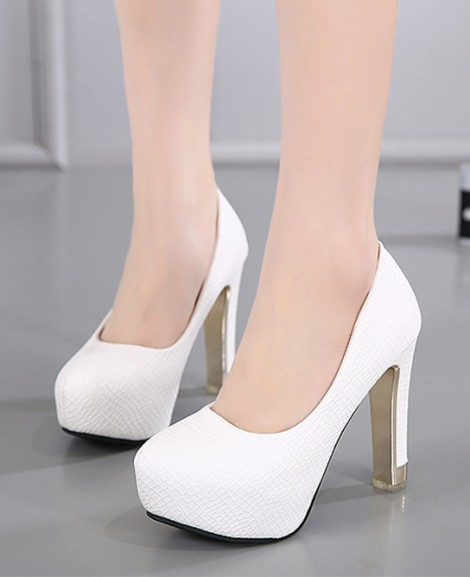 Giày cưới cao gót màu trắng đơn giản GCD112