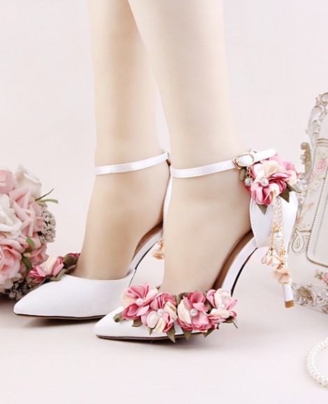 Giày cưới cô dâu màu trắng đính hoa 9cm GCD6202